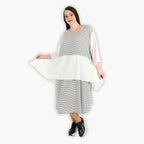  A-Form Kleid von AKH Fashion aus Viskose, 1288.06734, Weiß-Schwarz, Kariert, Schick