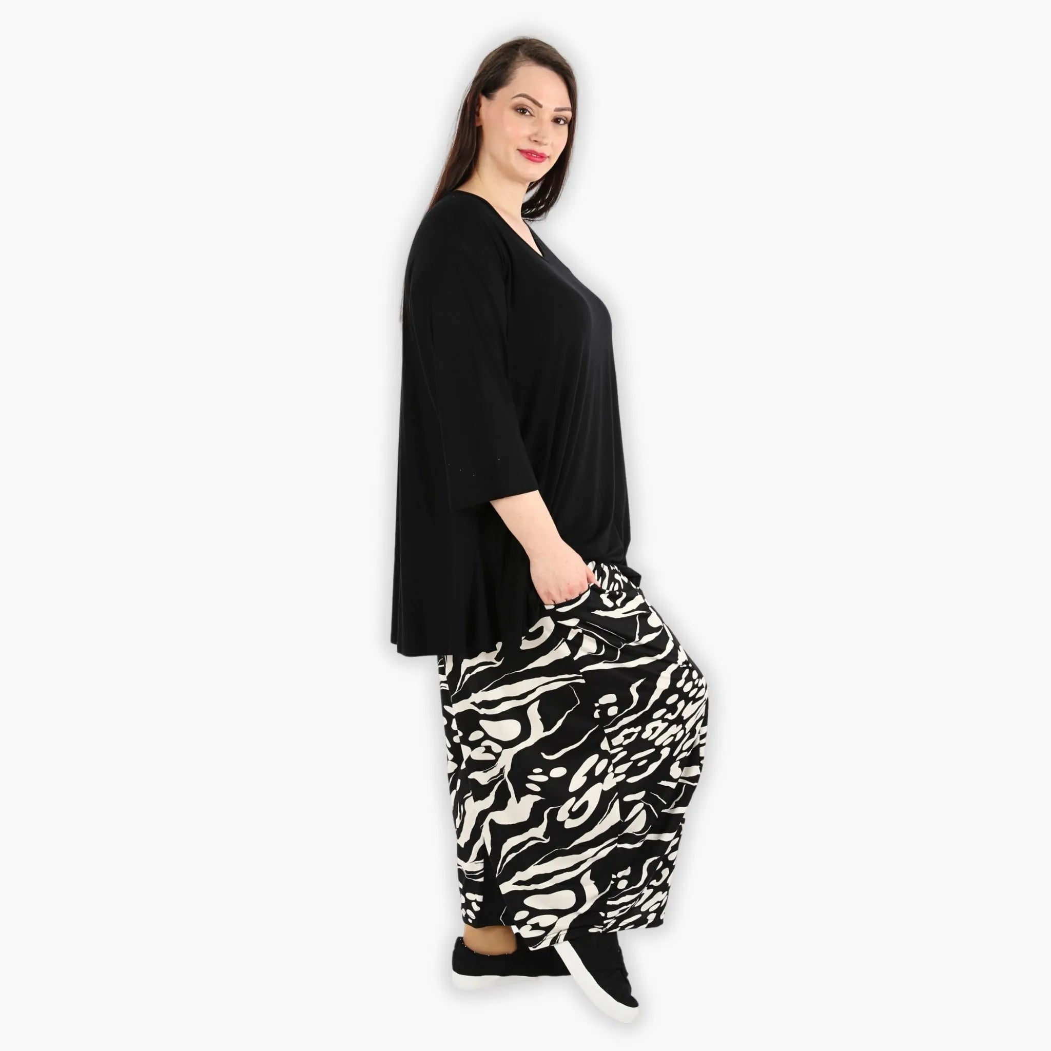  Ballonhose von AKH Fashion aus Viskose, 1290.08069, Schwarz-Ecru, Abstrakt, Schick