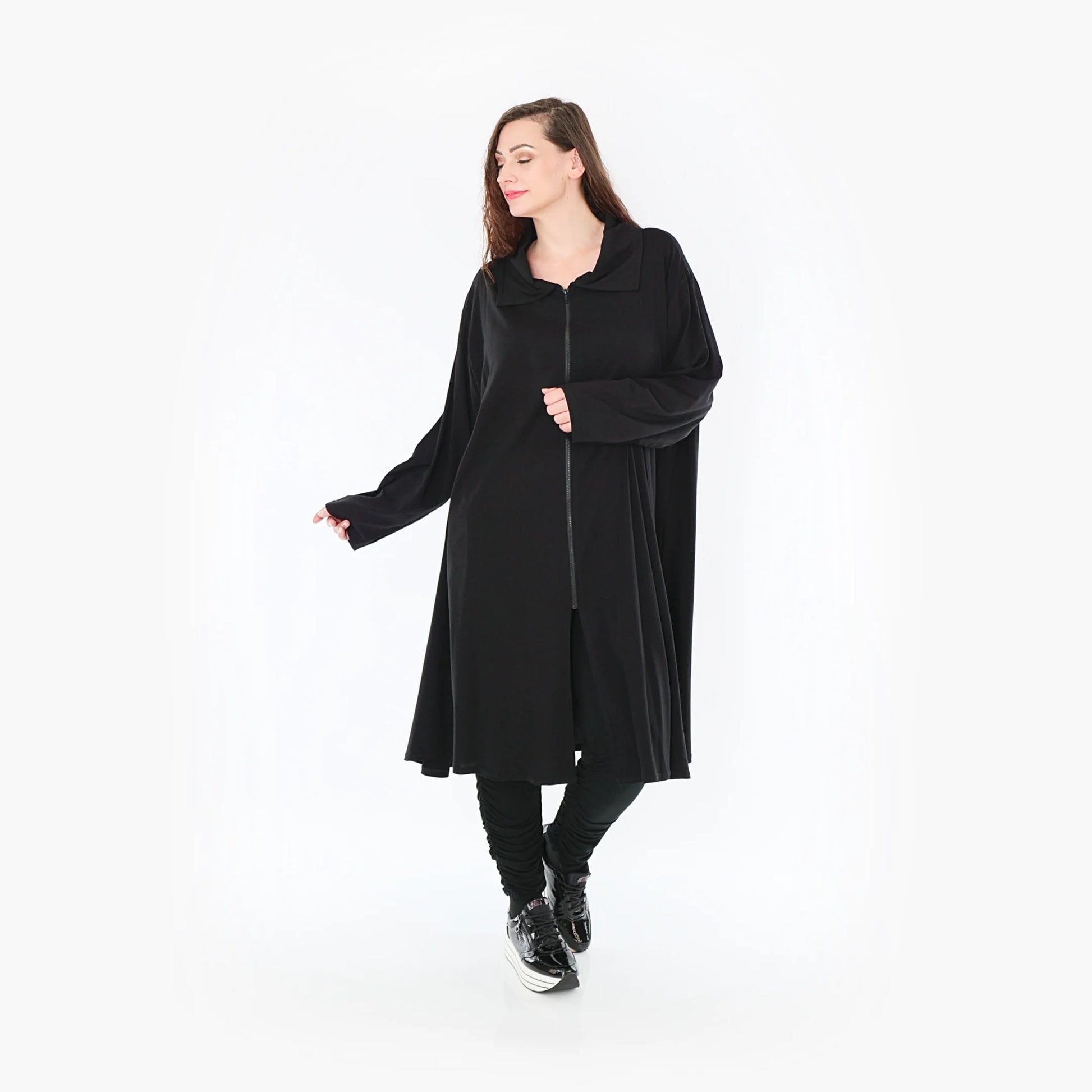  Modische A-Form Bluse aus leichter Viskose in elegantem Schwarz für einen lässigen Curvy Look