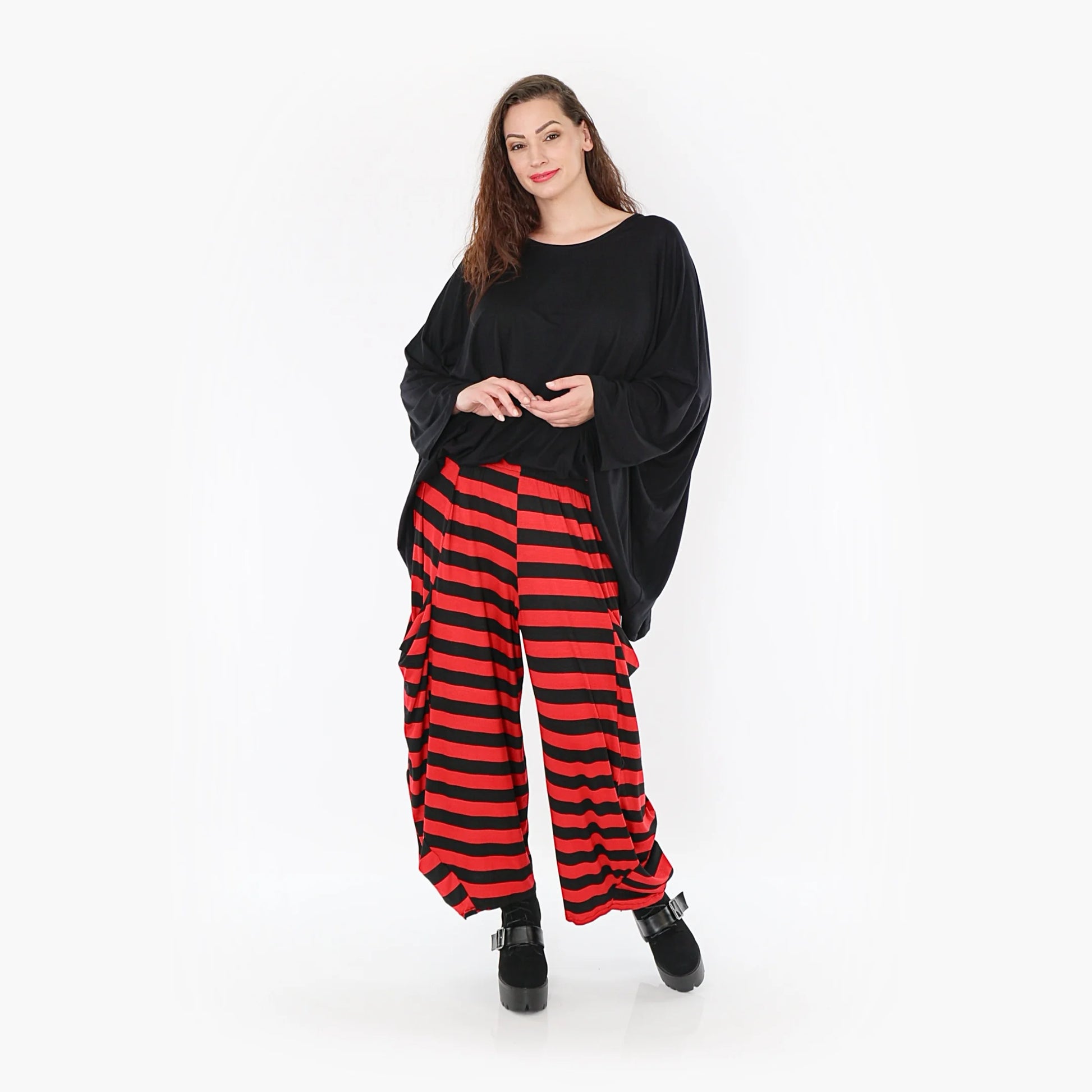  Stylische Ballon Hose in Schwarz-Rot mit Blockstreifen und bequemen Taschen für Curvy-Looks