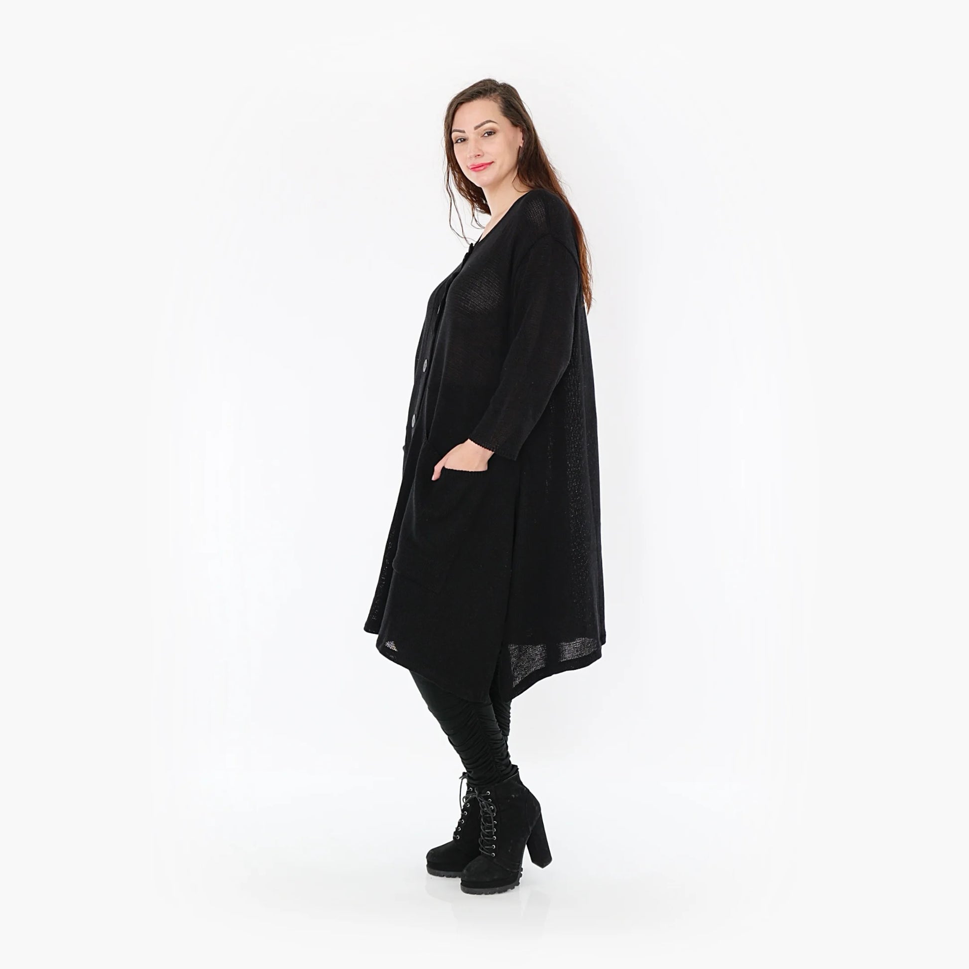  Oversize-Strickmantel in Schwarz für Plus Size mit luftiger Passform und lässigem A-Schnitt