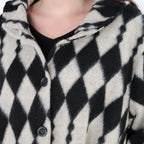  Jacke von AKH Fashion aus Materialmix, 1538.05458, Ecru/Schwarz, Raute, Ausgefallen