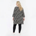Ausgefallenes Oversize A-Form Shirt im angesagten Lagenlook mit pflegeleichtem Stretchmaterial, Schwarz/Weiß