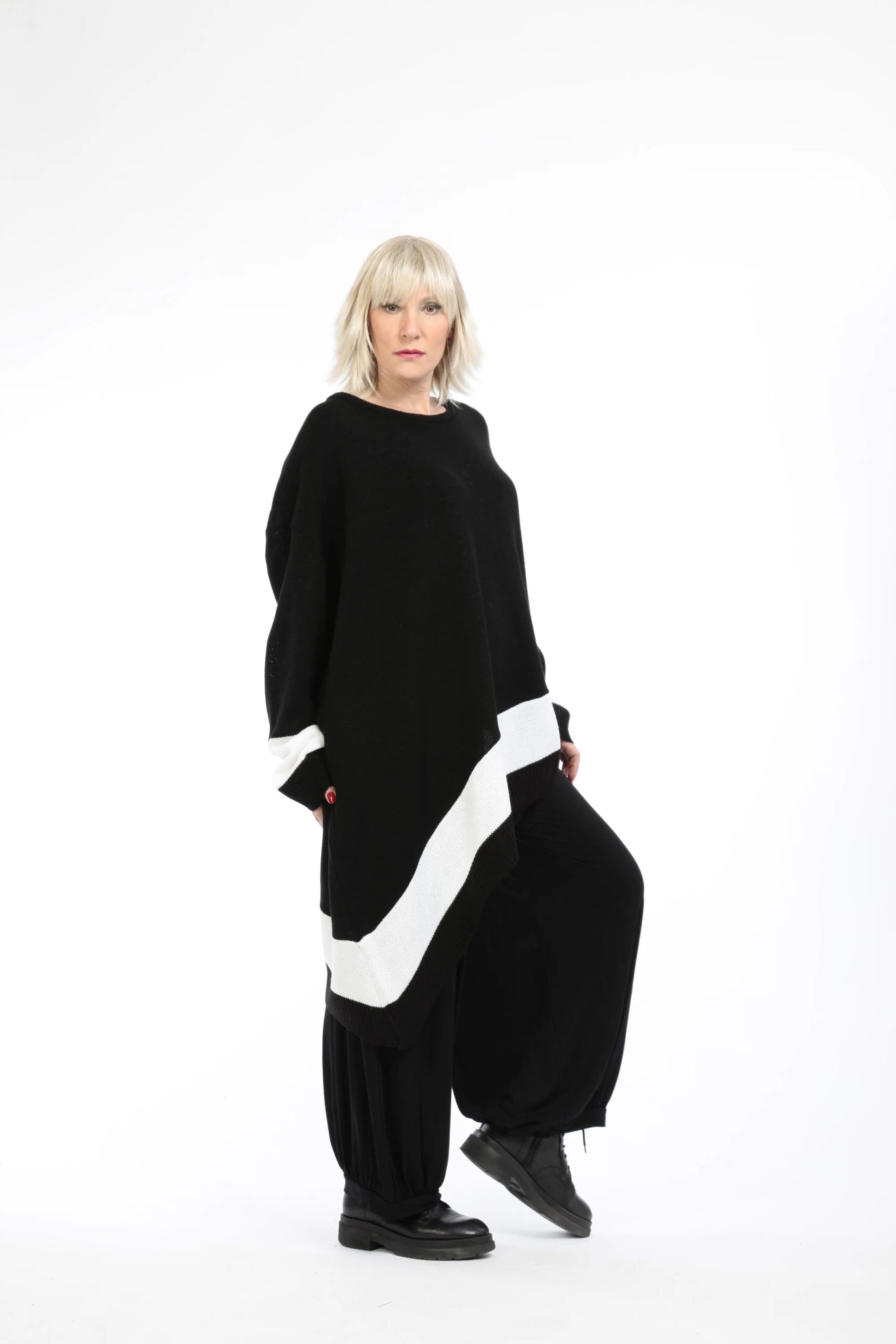  Bigshirt von AKH Fashion aus Baumwolle in asymmetrischer Form, 1204.02331, Schwarz-Weiß