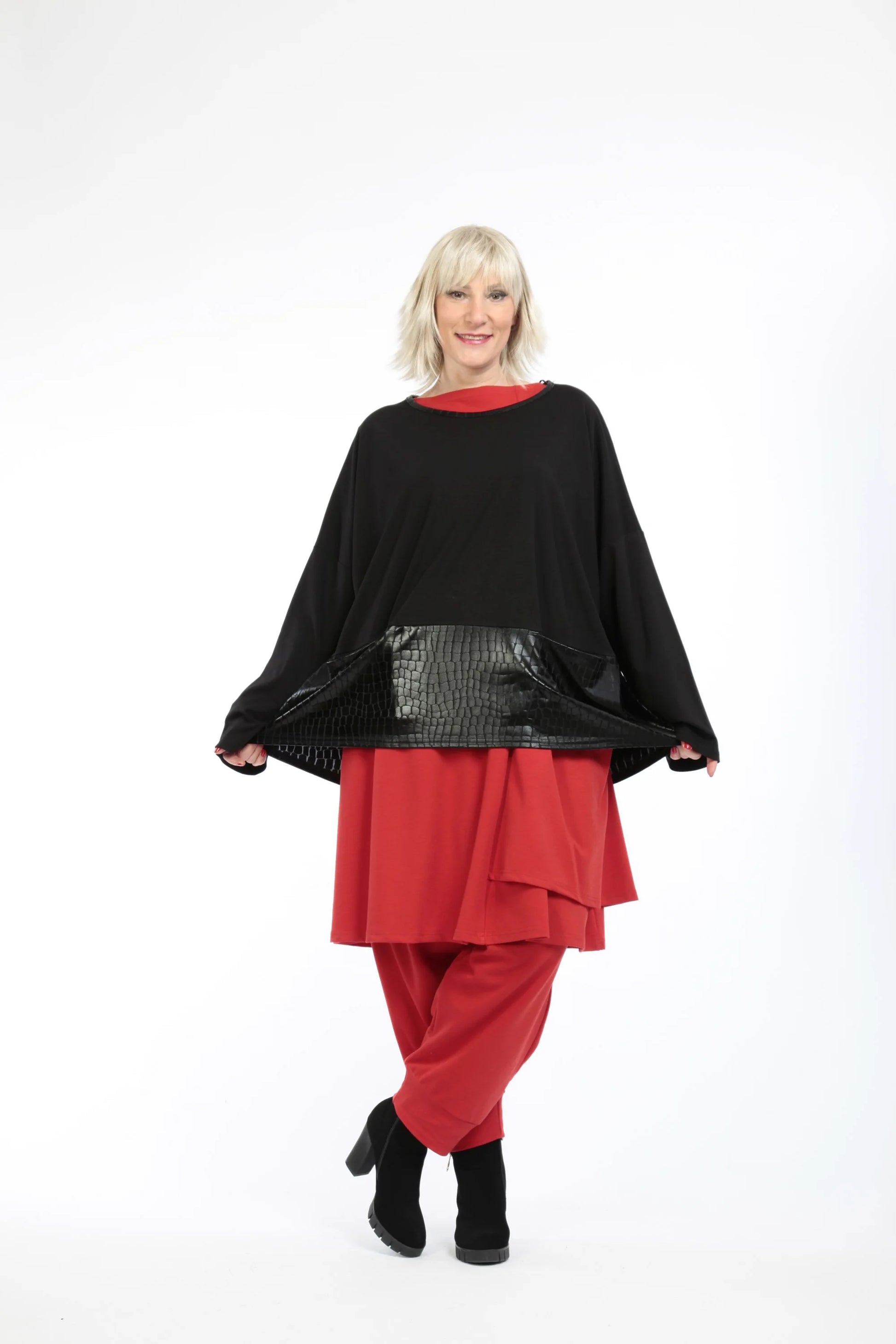  Bigshirt von AKH Fashion aus Viskose in kastiger Form, 1221.06888, Schwarz, Schick, Modern