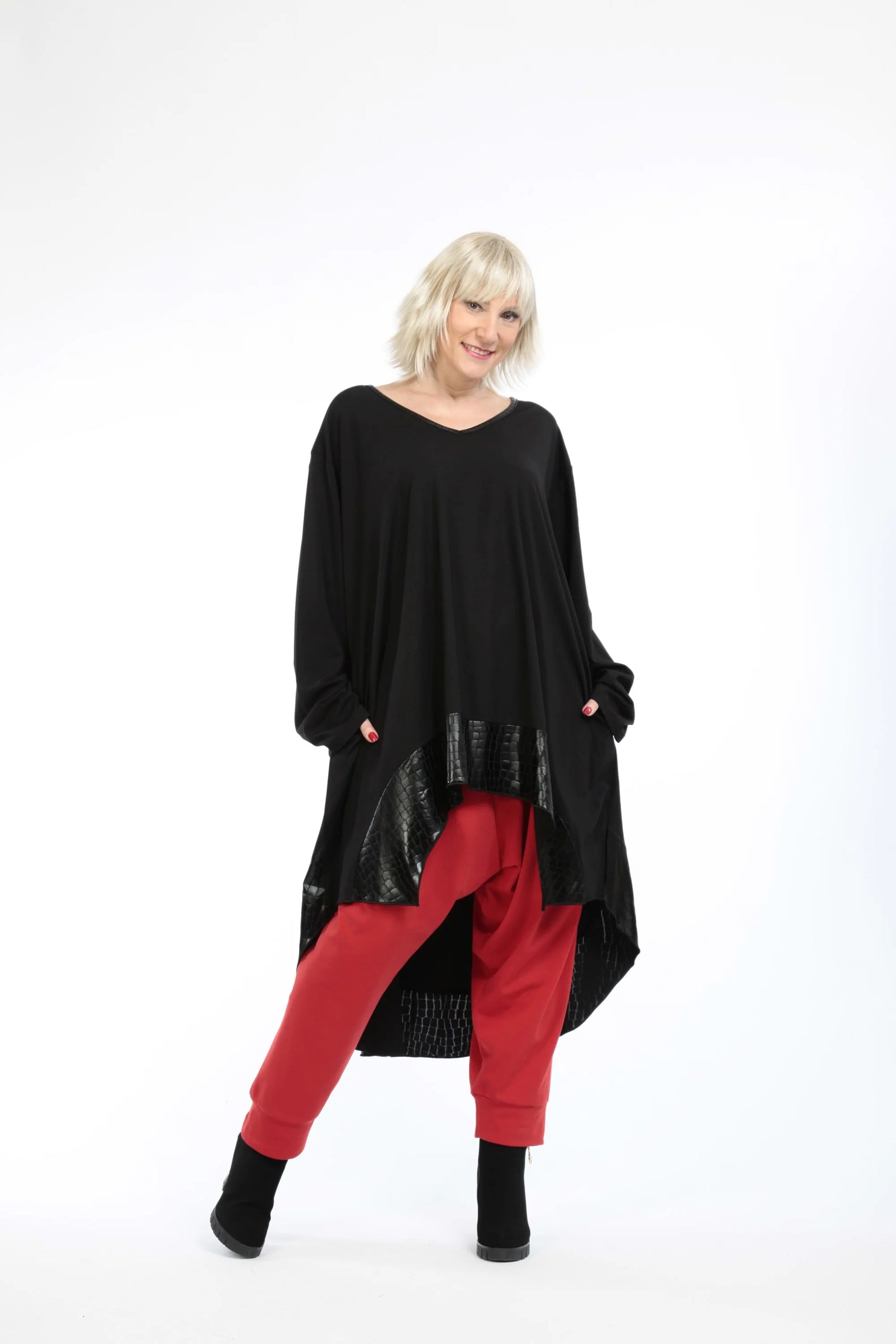  Bigshirt von AKH Fashion aus Viskose in Vokuhila-Form, 1221.06892, Schwarz, Schick, Modern