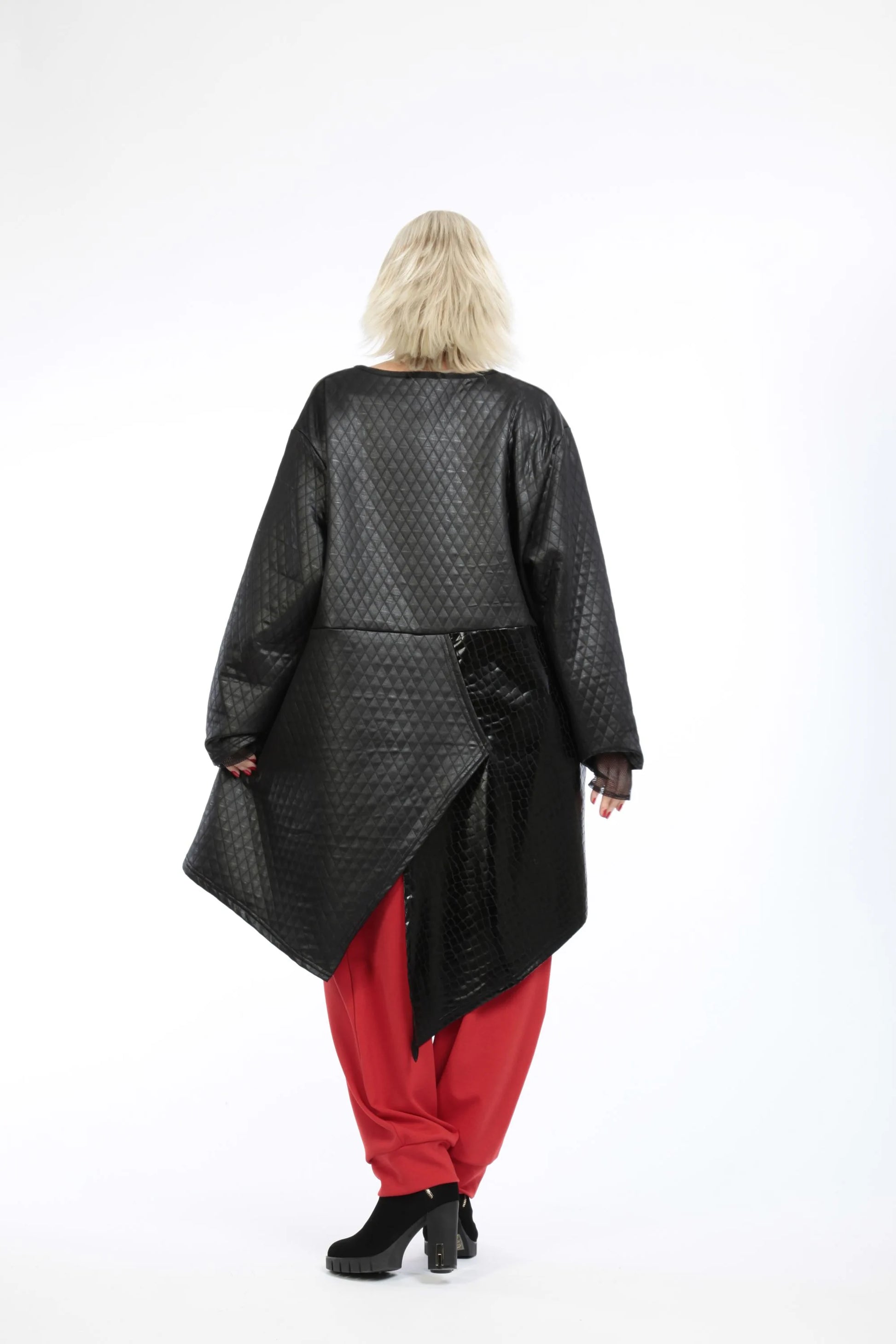  Bigshirt von AKH Fashion aus Viskose in asymmetrischer Form, 1222.06894, Schwarz, Ausgefallen