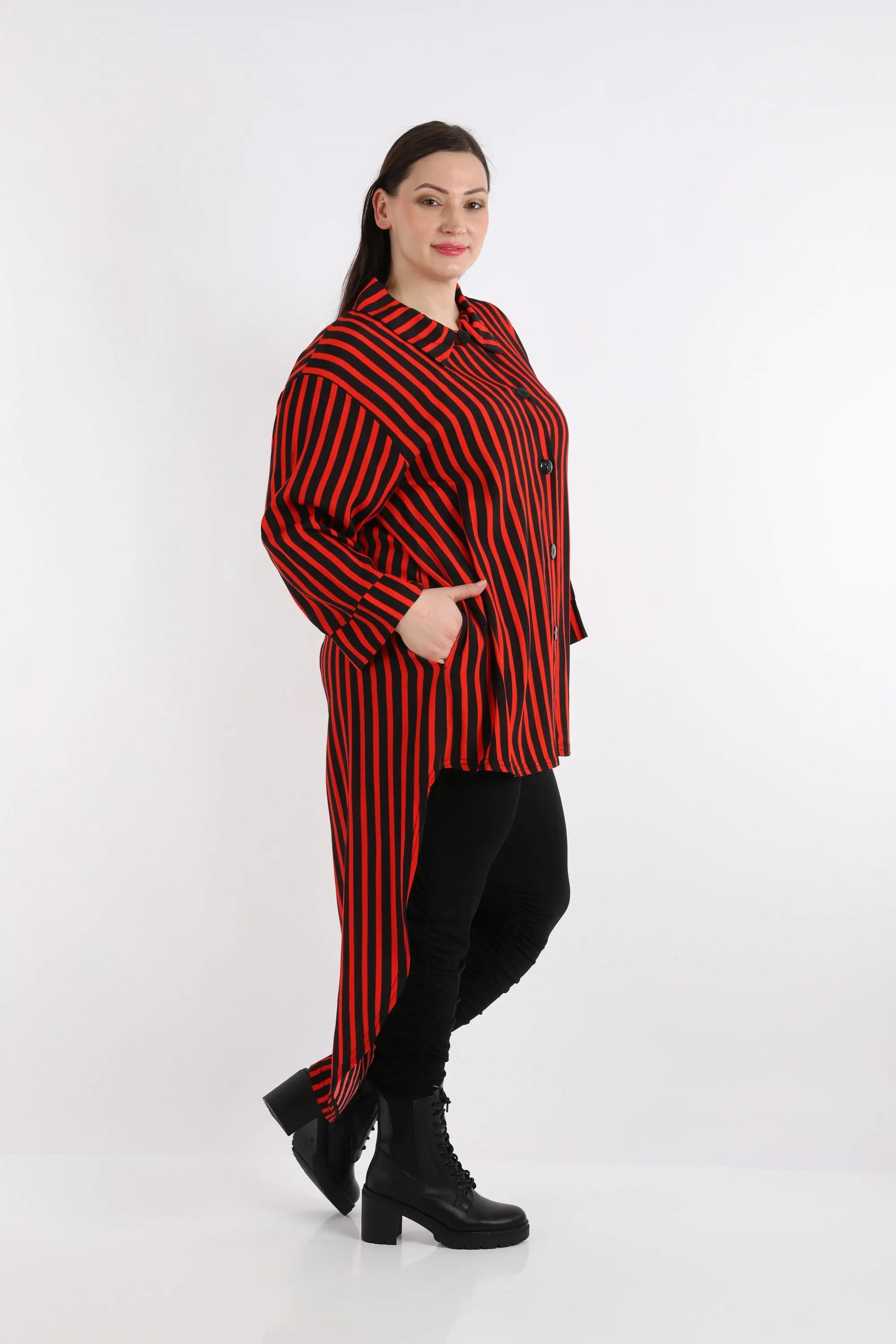  Bluse von AKH Fashion aus Viskose in Vokuhila-Form, 1272.06918, Rot-Schwarz, Ausgefallen