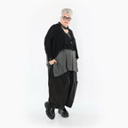 AKH Premium Jacke in kastiger Form, aus Baumwolle, P1002.2540, Schwarz, Ausgefallen