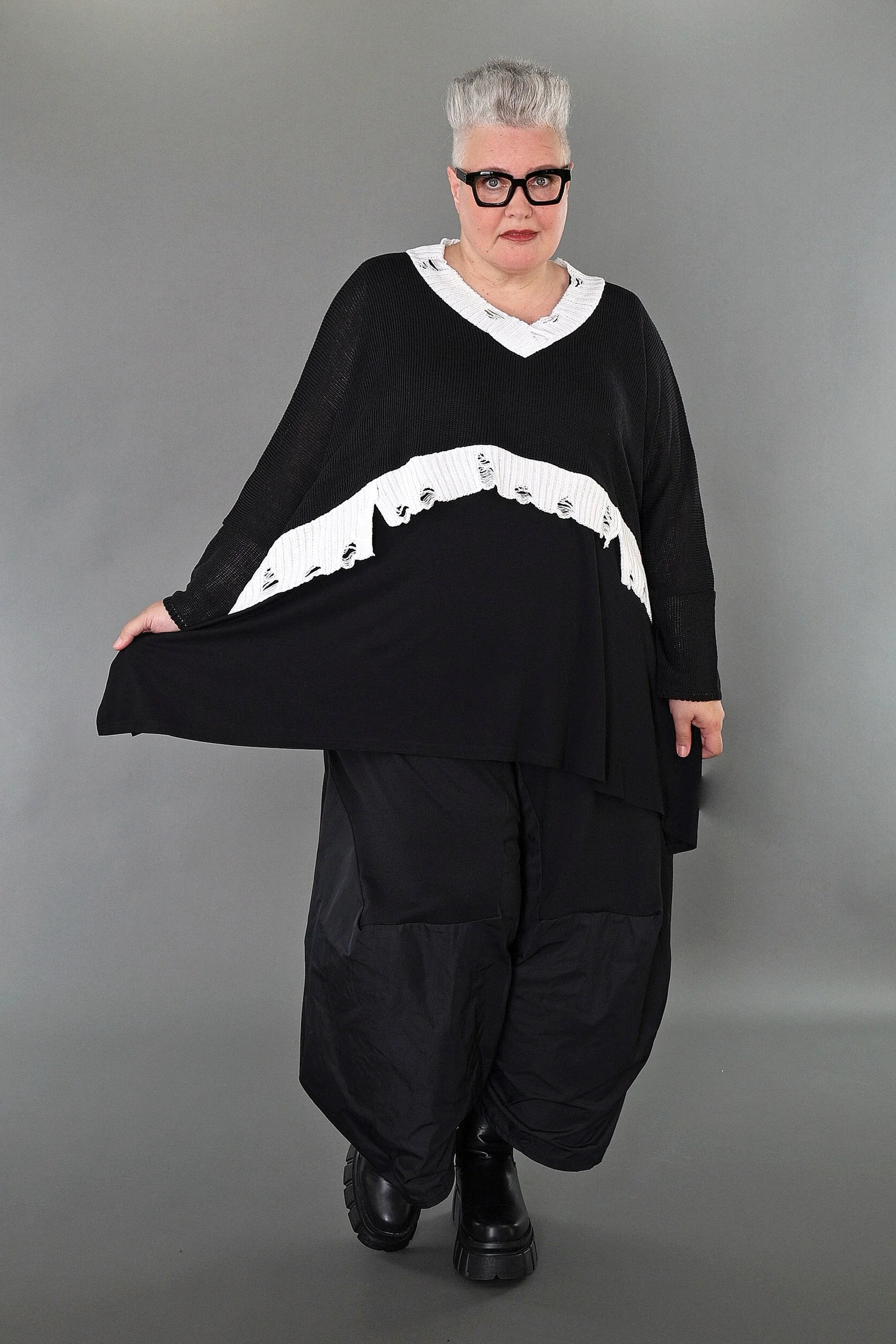  AKH Premium Überwurf in kastiger Form, aus Baumwolle, P1007.2532, Schwarz/Weiß, Schick