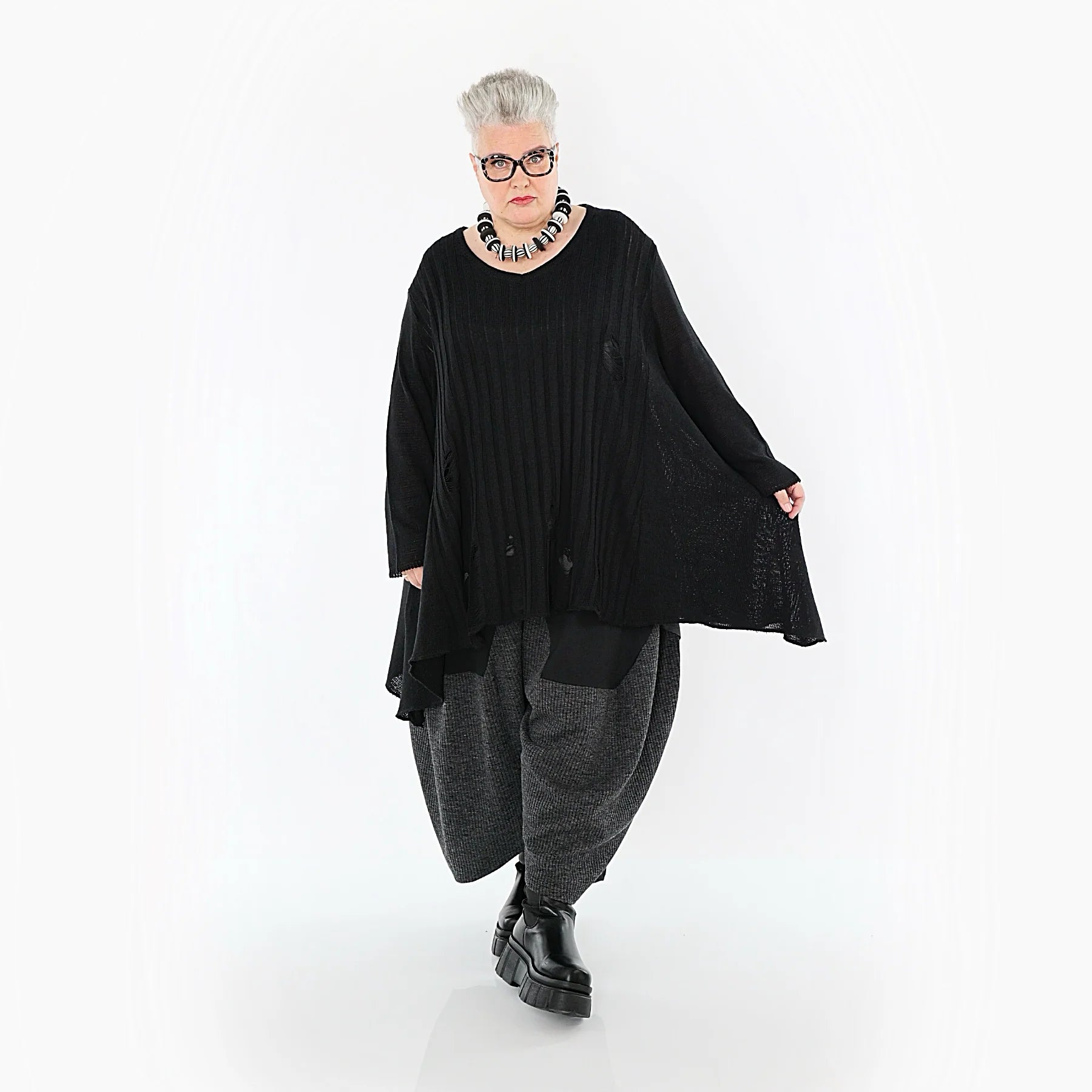  A-Form Bigshirt von AKH Premium aus Baumwolle, P1009.2542, Schwarz, Ausgefallen, Zeitlos