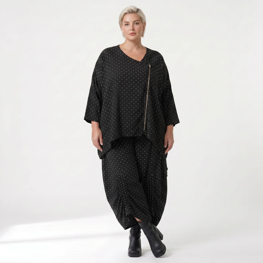 Luftige Oversize Jacke aus fein strukturierter, leichter Popeline im Lagenlook mit Punkten, Schwarz/Weiß