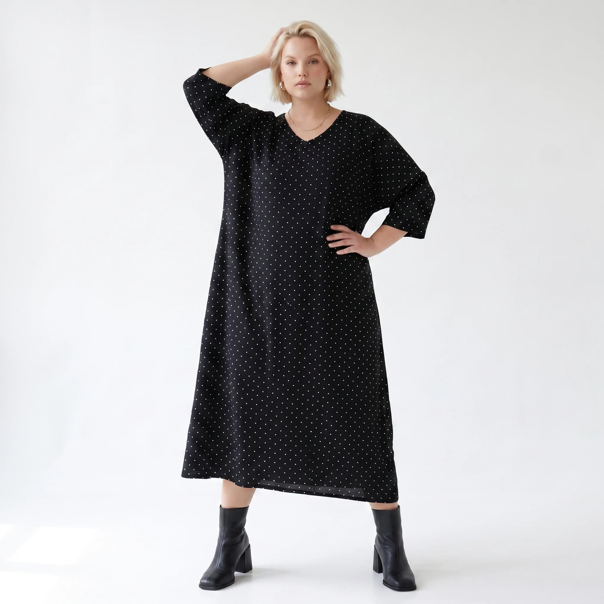 Ausgefallenes Ballon Kleid im modernen Lagenlook aus feiner, luftiger Popeline Qualität, Schwarz/Weiß