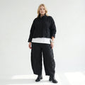 Ausgefallene kastige Crash-Jacke im modernen Lagenlook, luftig und leicht für den Sommer, Schwarz