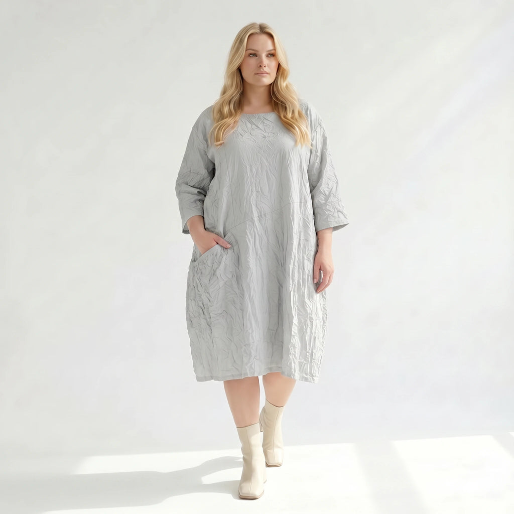 Ausgefallenes Oversize Ballon Kleid im luftigen Lagenlook mit stilvollem Crash Effekt, Grau