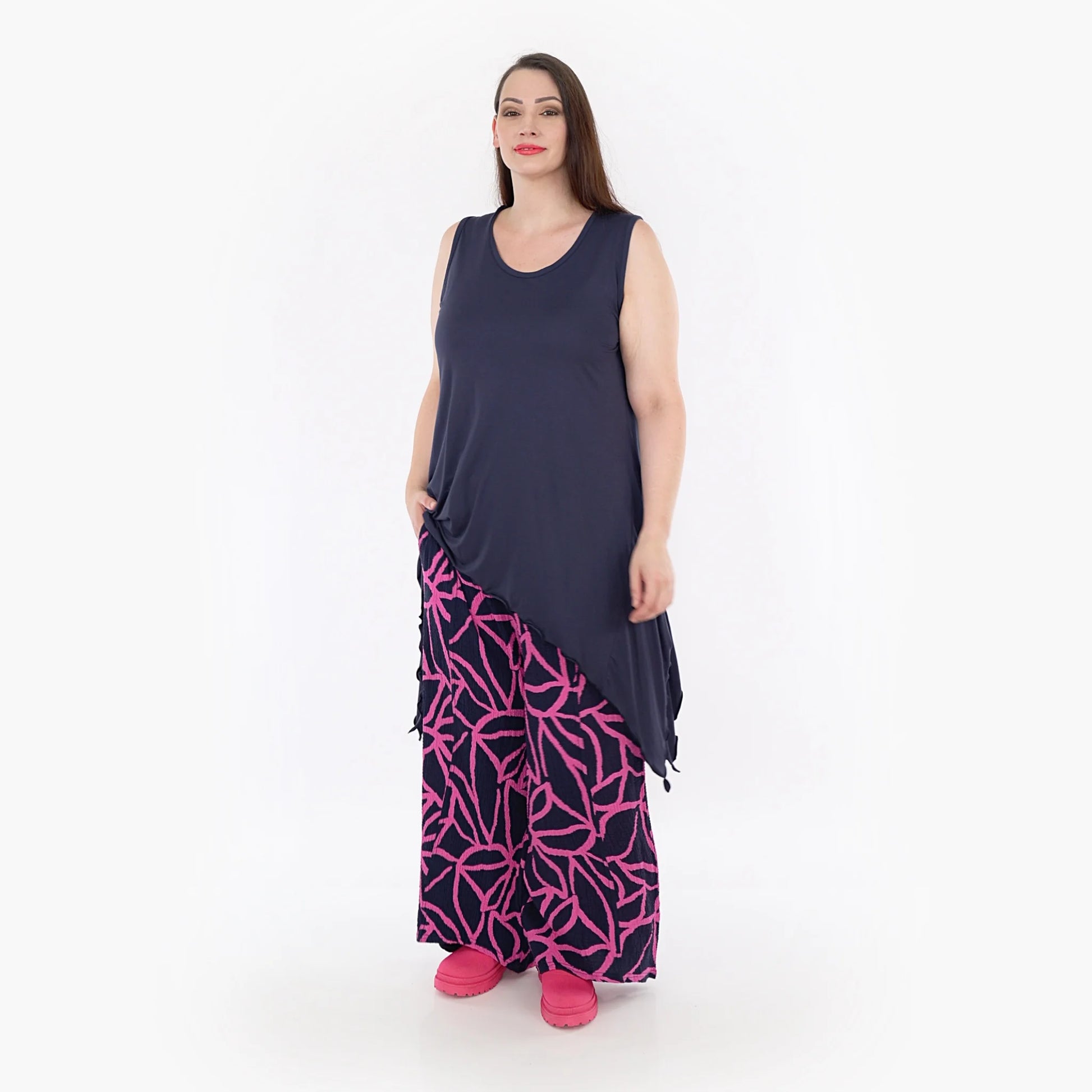  Stilvolle Hose in Marine-Fuchsia aus weicher Viskose für lässige Lagenlooks und Plus Size