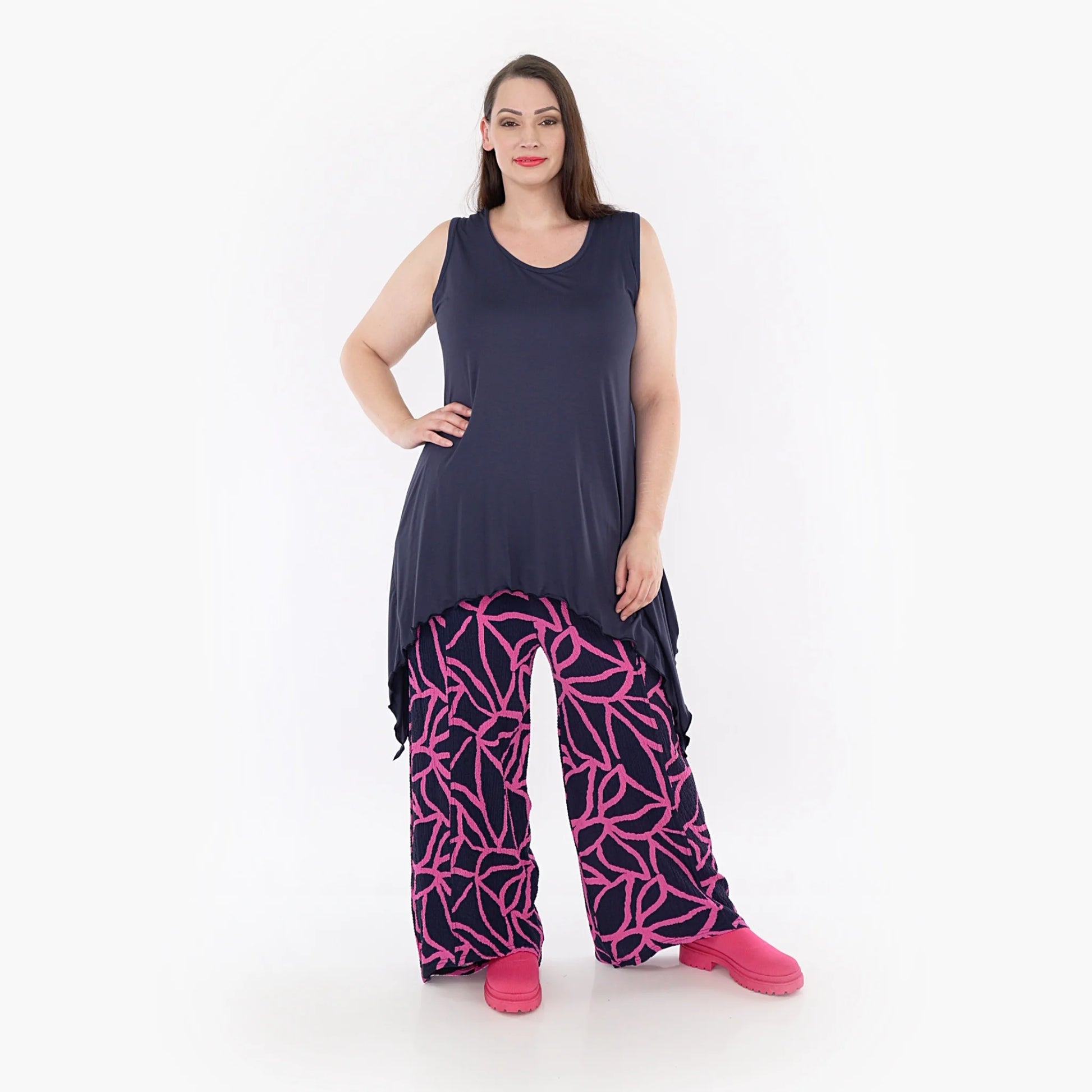  Stilvolle Hose in Marine-Fuchsia aus weicher Viskose für lässige Lagenlooks und Plus Size