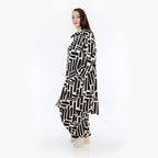  AKH Fashion Mantel in Vokuhila-Form, aus Viskose, 1318.02276, Schwarz-Ecru, Schick