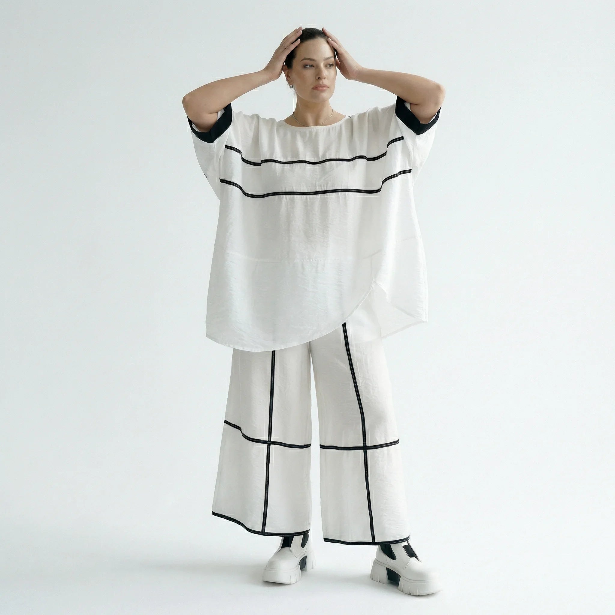 Damen Oversize Set Maxlive Weiß mit Shirt & Culotte Hose, Viskose-Mix, Kontraststreifen, EU 38 bis 60, Made in Türkei