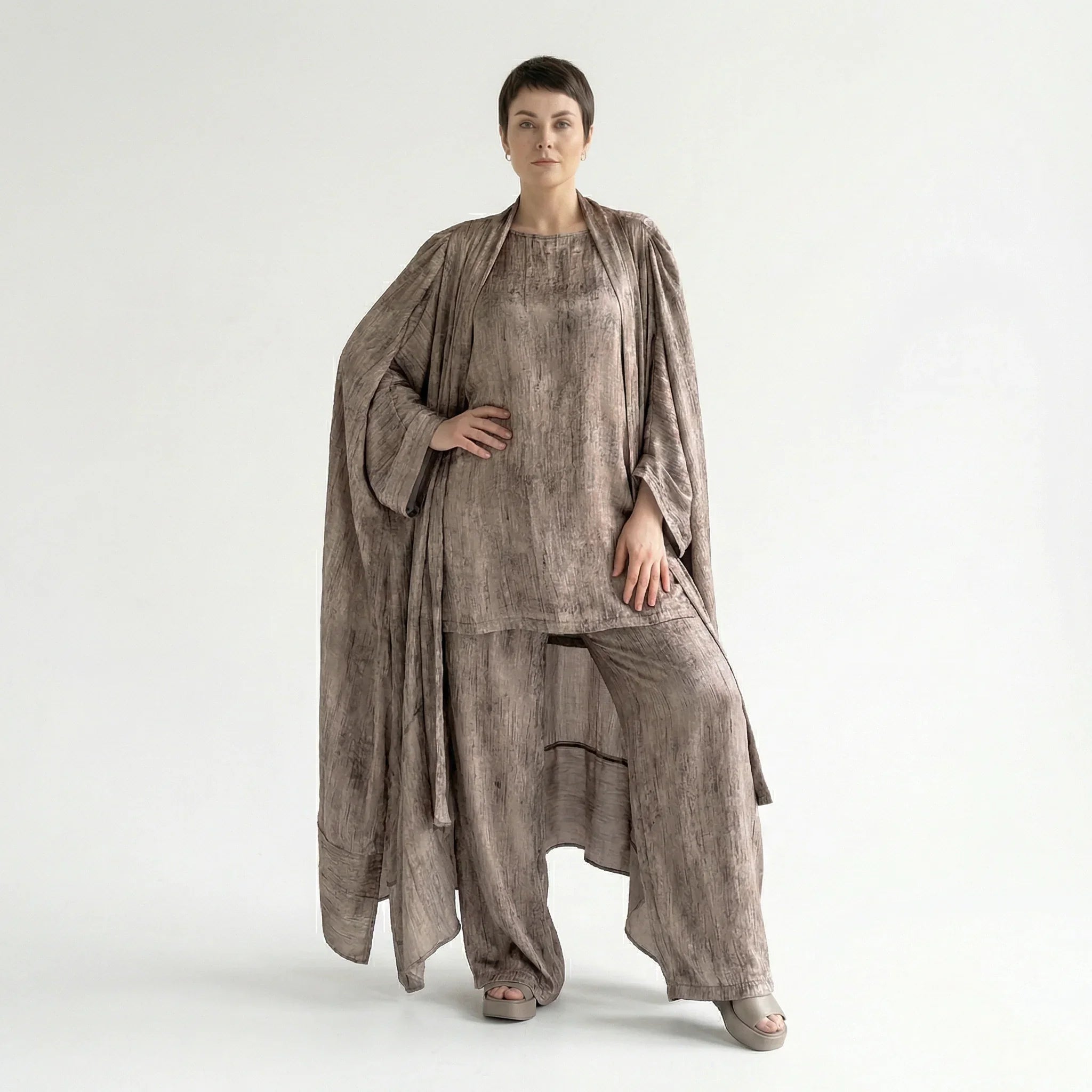 3-Teiler Damen Set B-ONE Taupe-Bronze Oversize Cardigan Shirt Hose Baumwolle Jersey Türkei – EU 40/50 – Lagenlook