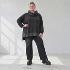 Winterhose aus Stretchjersey mit geradem Bein elastischem Bund und Overlocknahtdetail