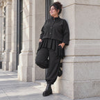 Schwarze Jeansjacke aus Stretchdenim in kastiger Form aus Baumwolle mit Elasthan