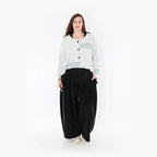 Jacke in blau ecru aus Viskosejacquard mit Rundhals Langarm Knöpfen und Stretchkomfort