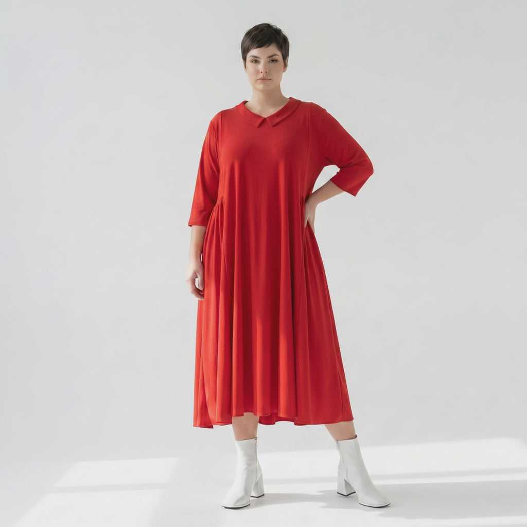Ausgefallenes Oversize Ballonkleid im modernen Lagenlook aus weich fließendem Materialmix, Rot