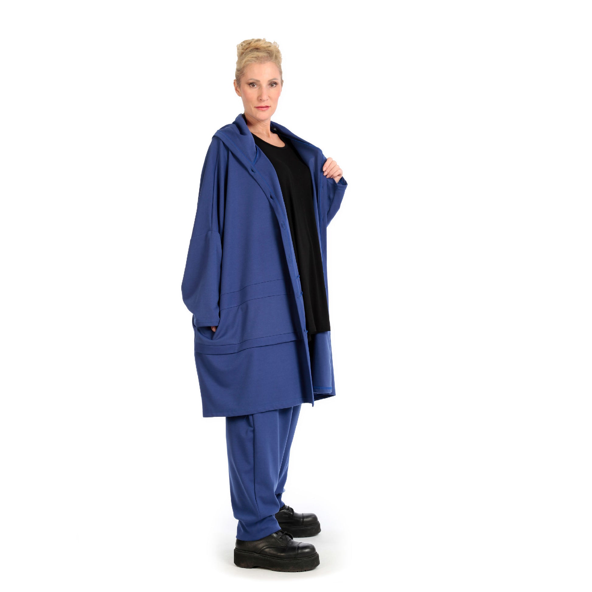  Jacke von AKH Fashion aus Viskose in kastiger Form, 1141.06857, Blau, Unifarben, Schick