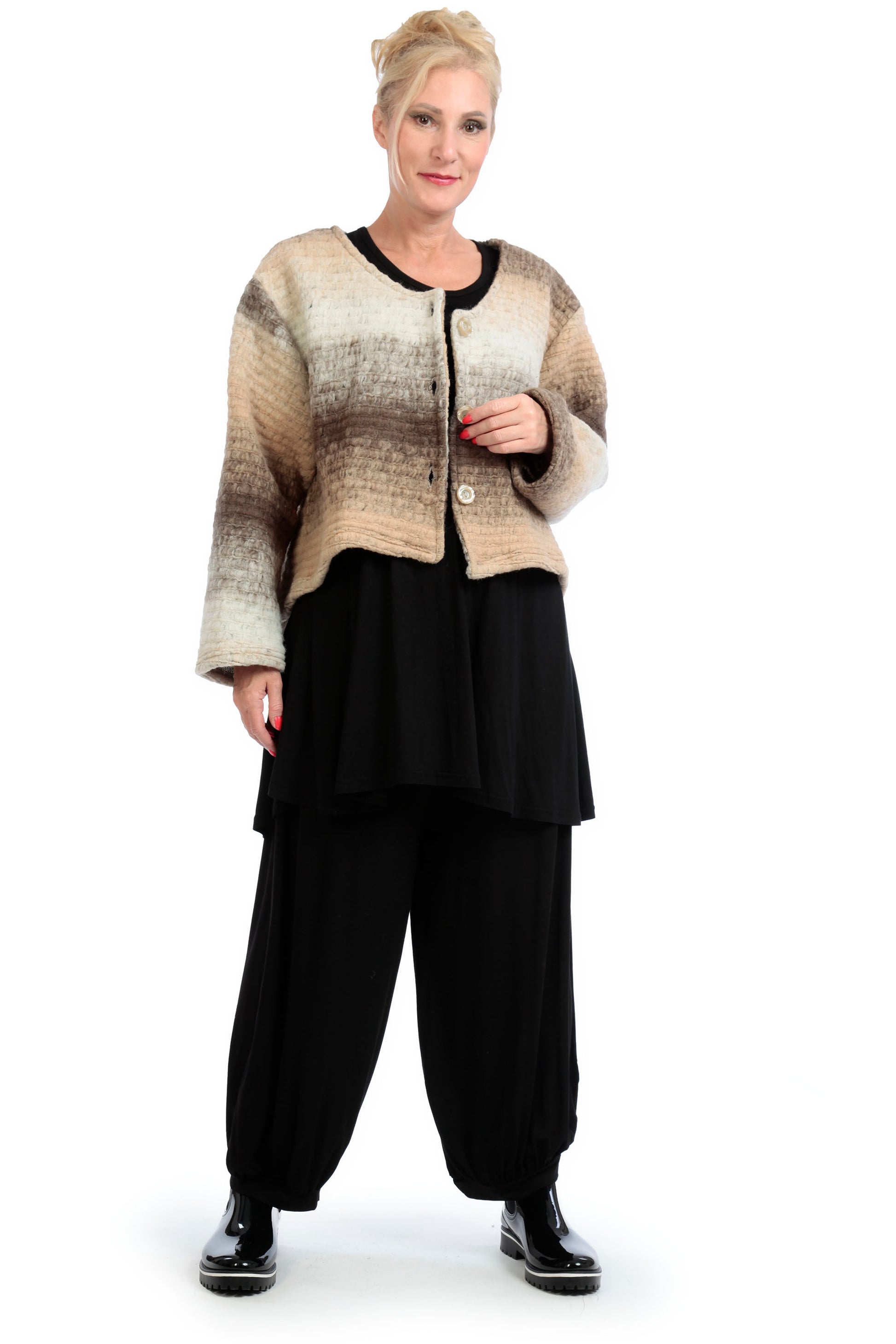  Elegante Plus Size Jacke mit kuscheligem Wolle-Polyester Mix im trendigen Lagenlook und Blockstreifen