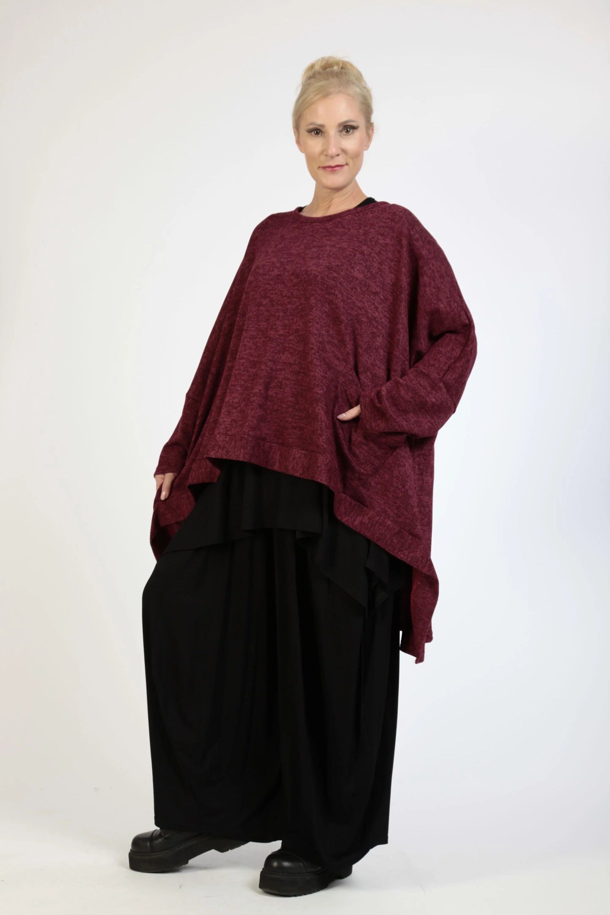  Bigshirt von AKH Fashion aus Polyester in Vokuhila-Form, 1179.06861, Weinrot, Schick, Modern