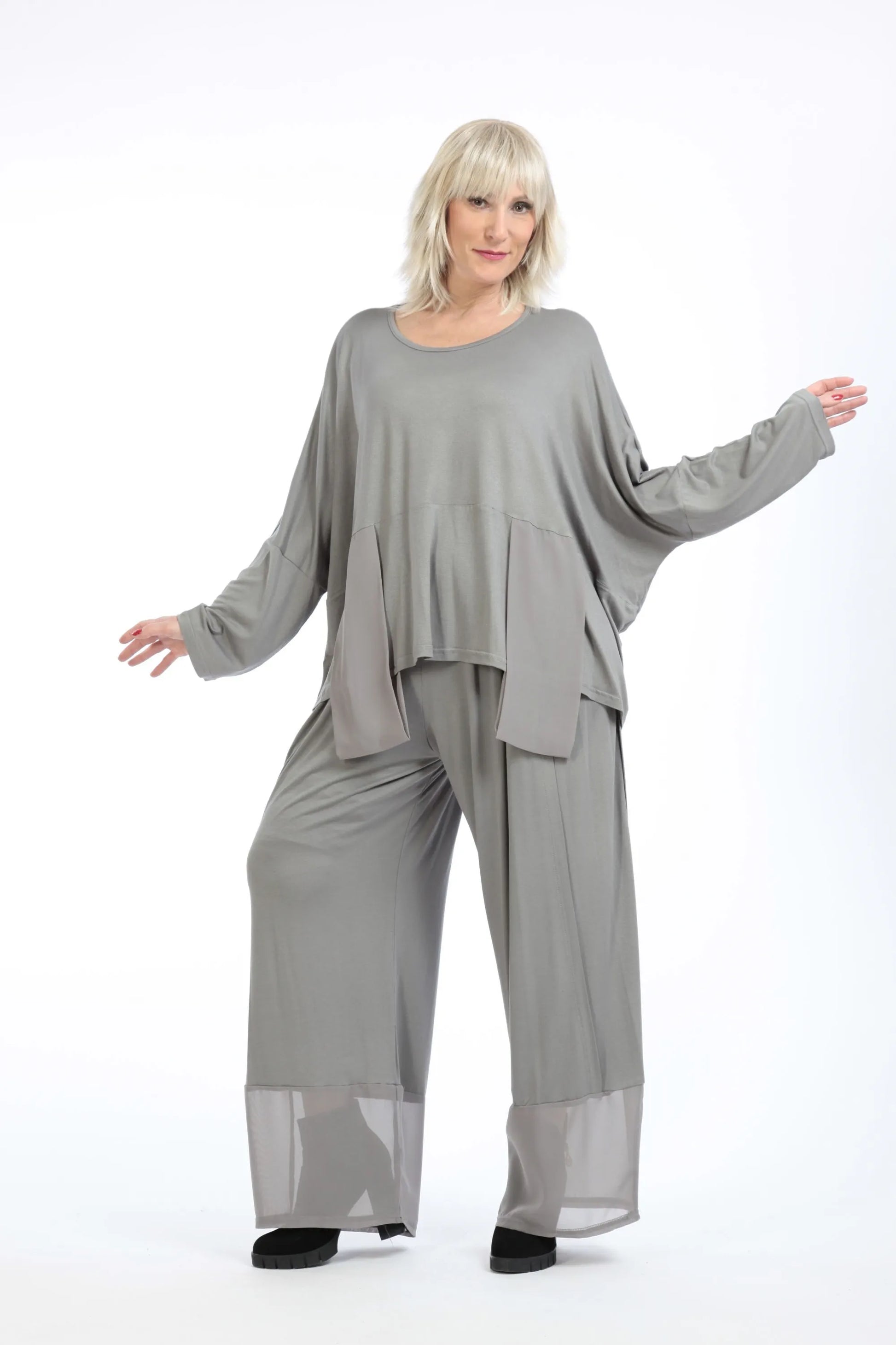  Bigshirt von AKH Fashion aus Viskose in kastiger Form, 1197.06876, Grau, Unifarben, Schick