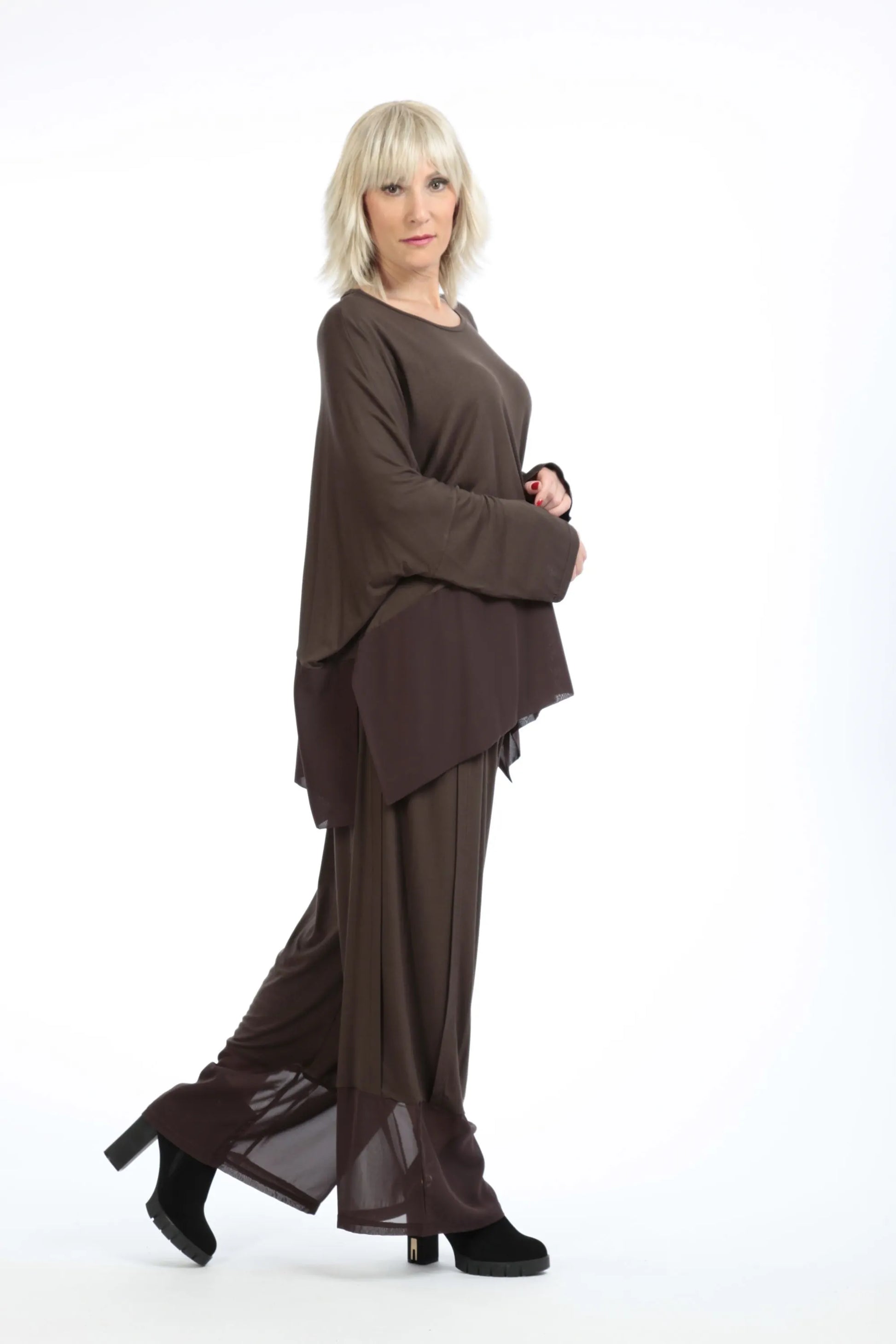  Bigshirt von AKH Fashion aus Viskose in kastiger Form, 1197.06877, Braun, Unifarben, Schick