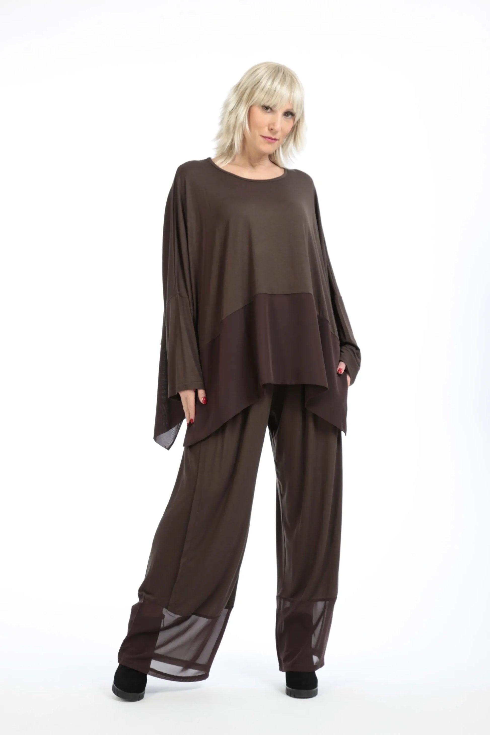  Bigshirt von AKH Fashion aus Viskose in kastiger Form, 1197.06877, Braun, Unifarben, Schick