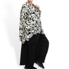  AKH Fashion Jacke in gerader Form, aus Viskose, 1112.02222, Weiß-Schwarz, Blumen, Schick