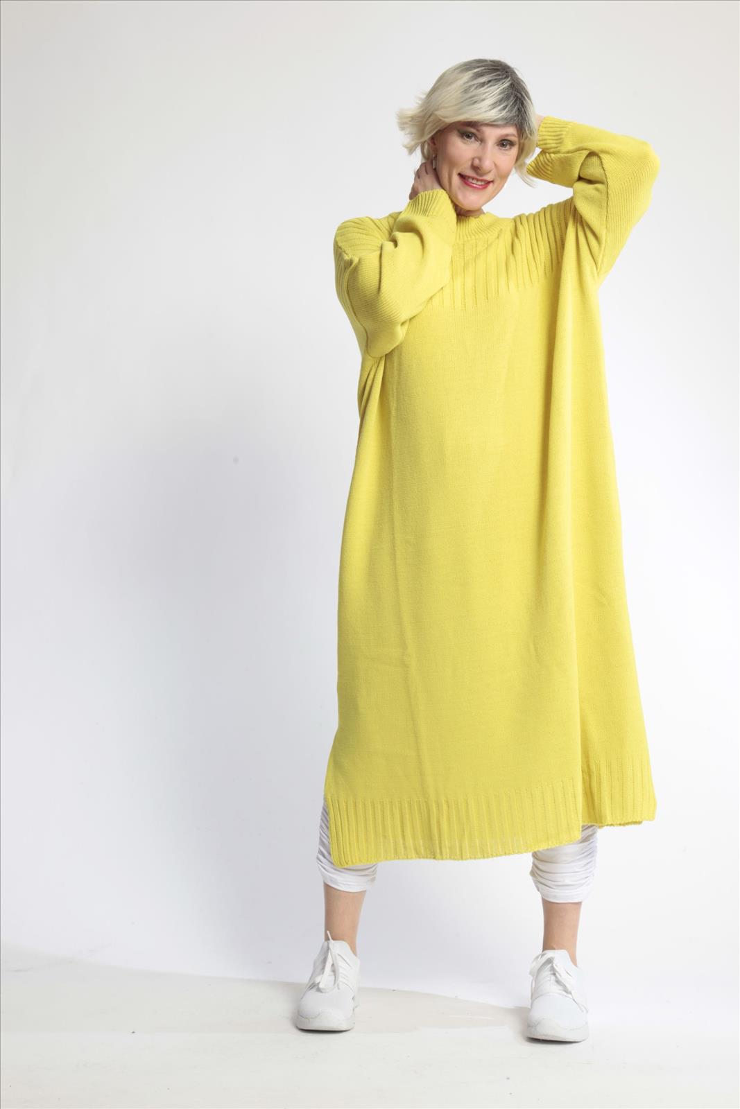  Lässiges Plus Size Kleid in frischem Kiwi-Ton mit weicher Strickqualität und long Sleeve