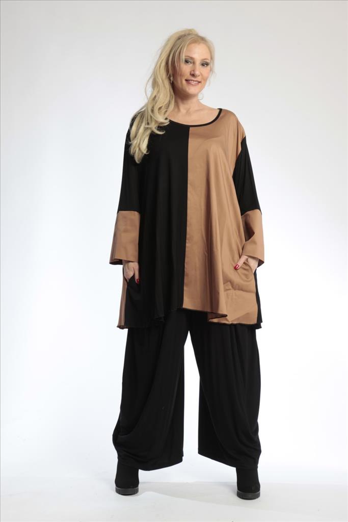  Modisches A-Form Shirt mit lässigem Oversize-Schnitt in Schwarz-Cognac für große Größen