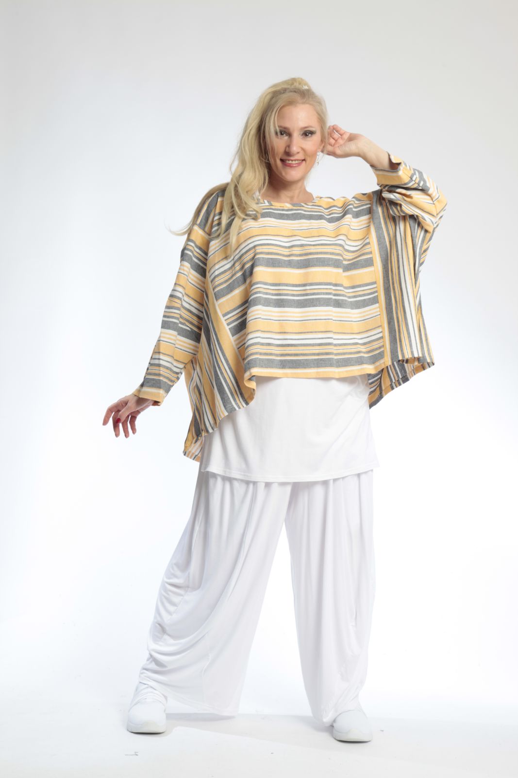  Lässiges Oversize Shirt in fröhlichem Streifenmuster aus hochwertiger Viskose-Leinen-Mischung für jeden Look