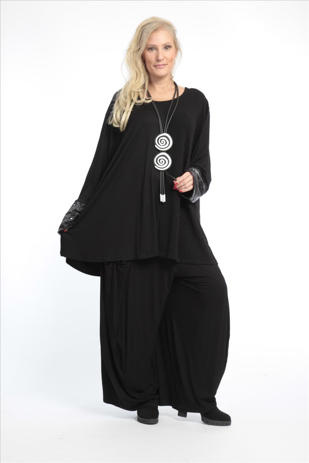  A-Form Bigshirt von AKH Fashion aus Viskose, 0781.06586, Schwarz, Unifarben, Schick, Modern