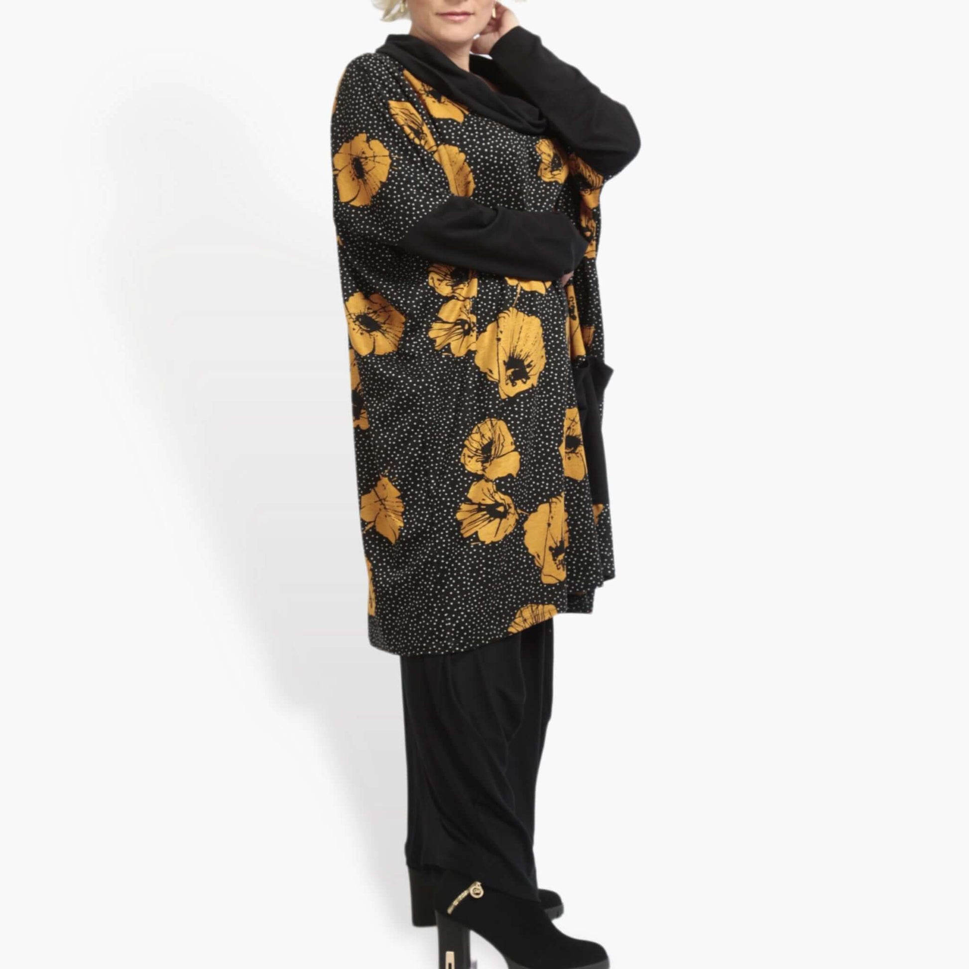  Bigshirt von AKH Fashion aus Viskose in kastiger Form, 0914.06807, Schwarz-Gelb, Ausgefallen