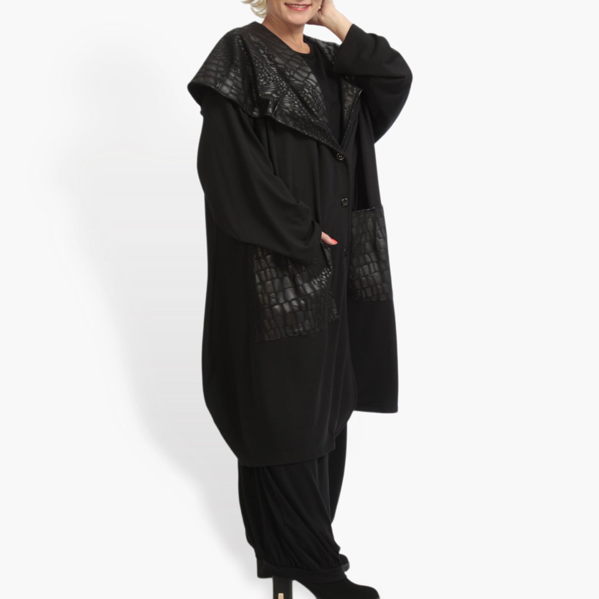  Vielseitige Ballonjacke im trendigen Lagenlook aus weicher Viskose mit reptilienartigem Muster für Plus Size