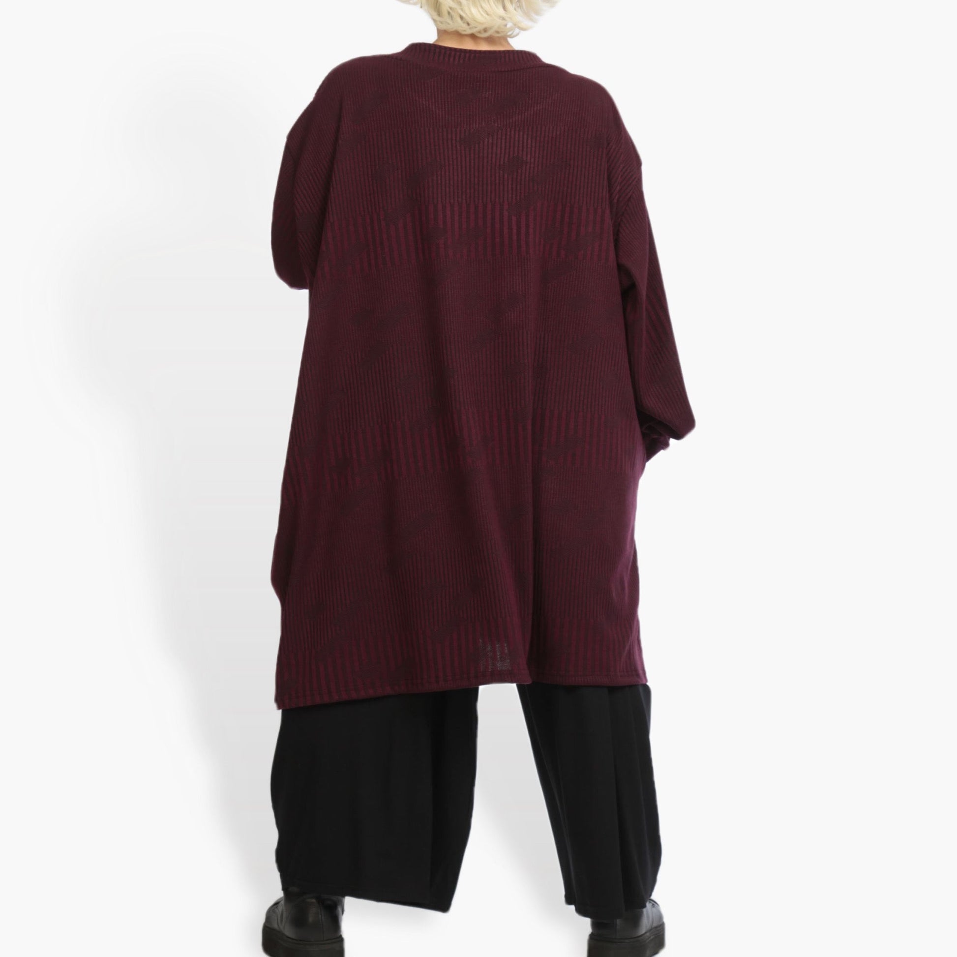  Kastiges Shirt in edlem Rot für herbstlichen Lagenlook, lässiger Rundhalsausschnitt für Plus Size