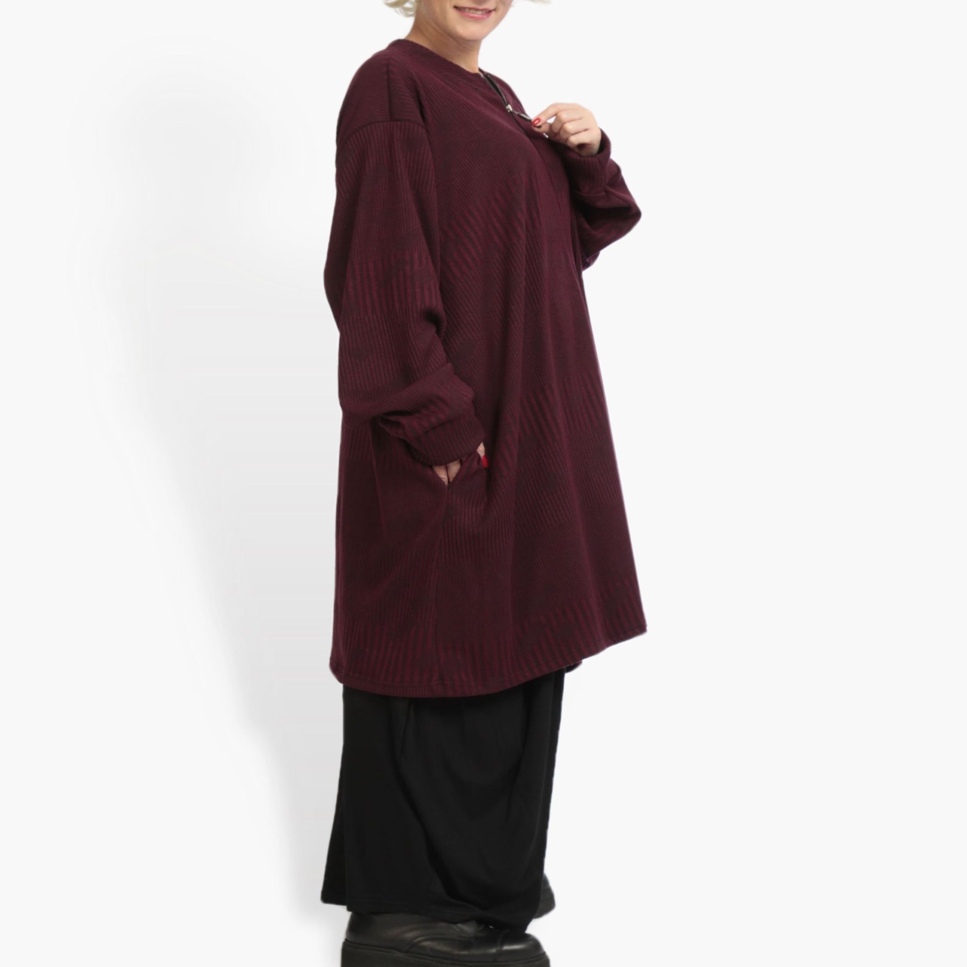  Kastiges Shirt in edlem Rot für herbstlichen Lagenlook, lässiger Rundhalsausschnitt für Plus Size