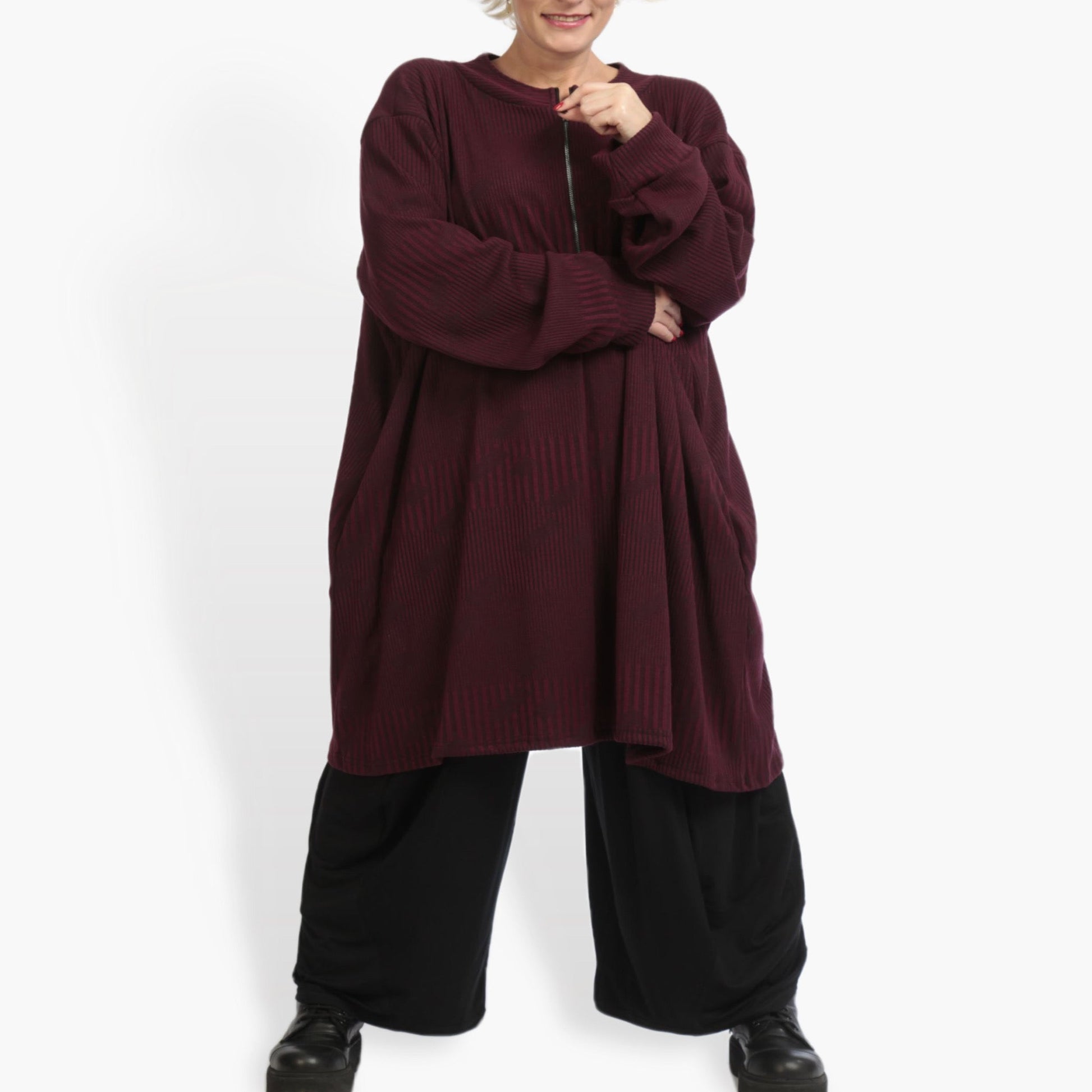  Kastiges Shirt in edlem Rot für herbstlichen Lagenlook, lässiger Rundhalsausschnitt für Plus Size