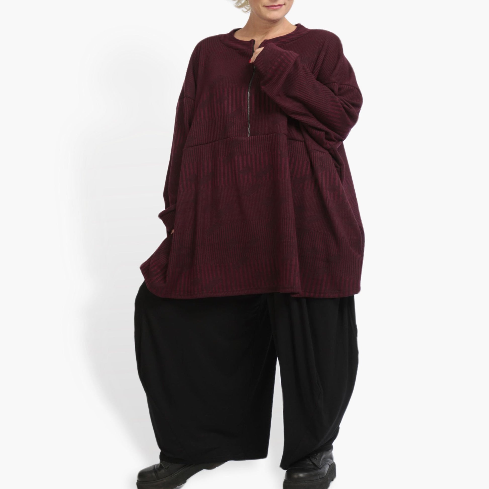  Bigshirt von AKH Fashion aus Materialmix in kastiger Form, 0941.06821, Weinrot, Ausgefallen