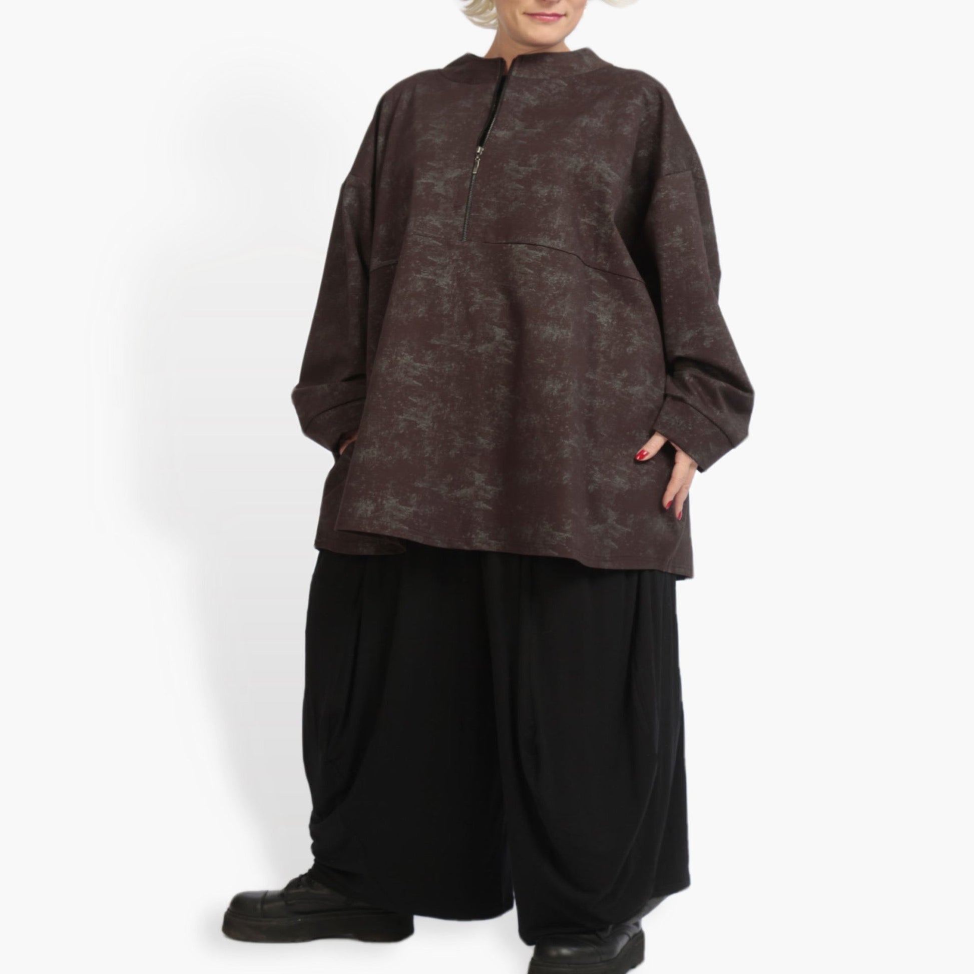  Bigshirt von AKH Fashion aus Viskose in kastiger Form, 0942.06821, Dunkelbraun, Ausgefallen