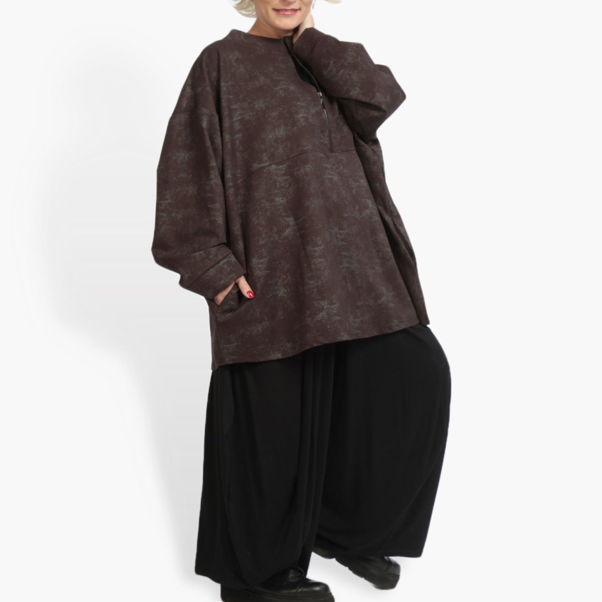  Bigshirt von AKH Fashion aus Viskose in kastiger Form, 0942.06821, Dunkelbraun, Ausgefallen