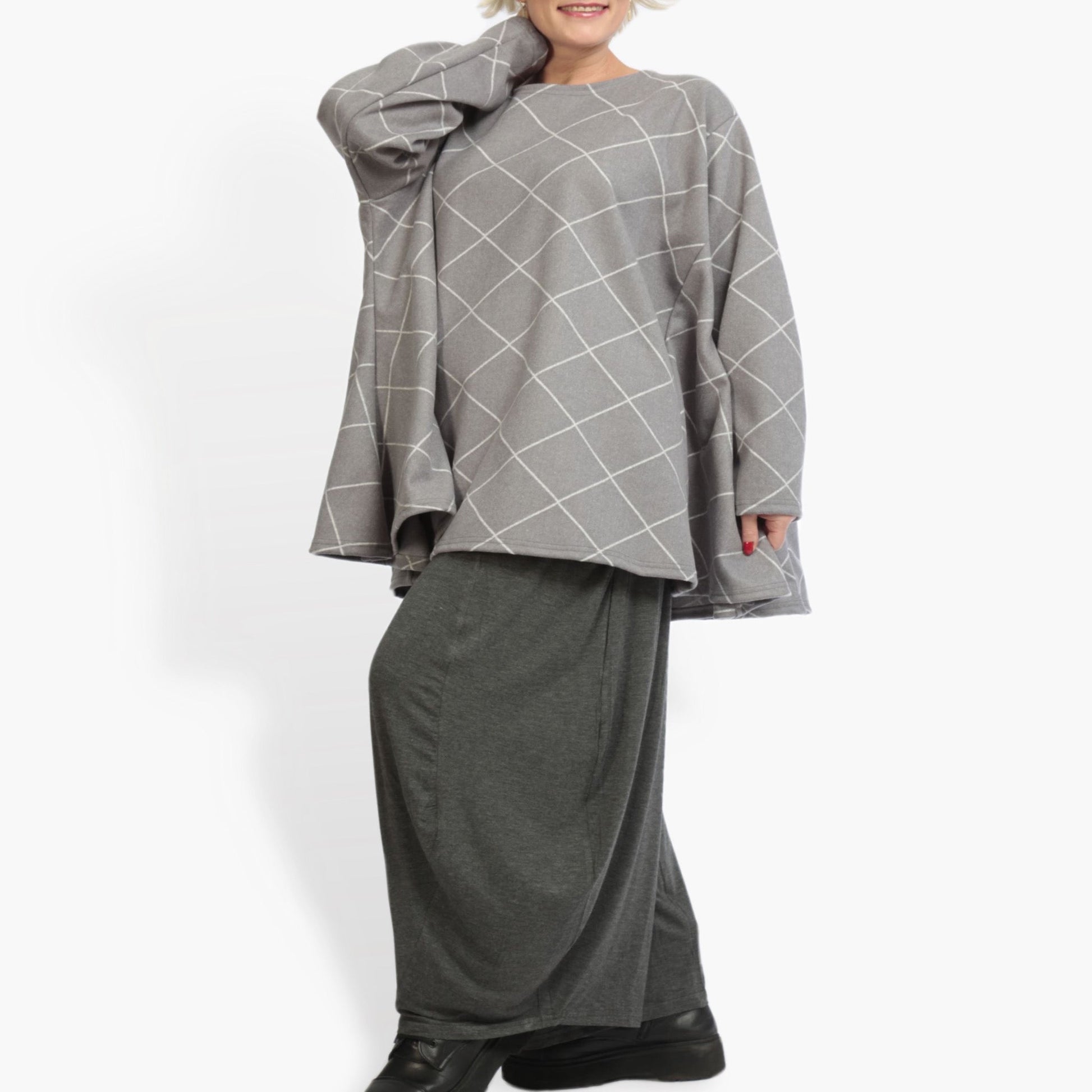  A-Form Bigshirt von AKH Fashion aus Materialmix, 0943.00593, Grau, Kariert, Schick, Modern