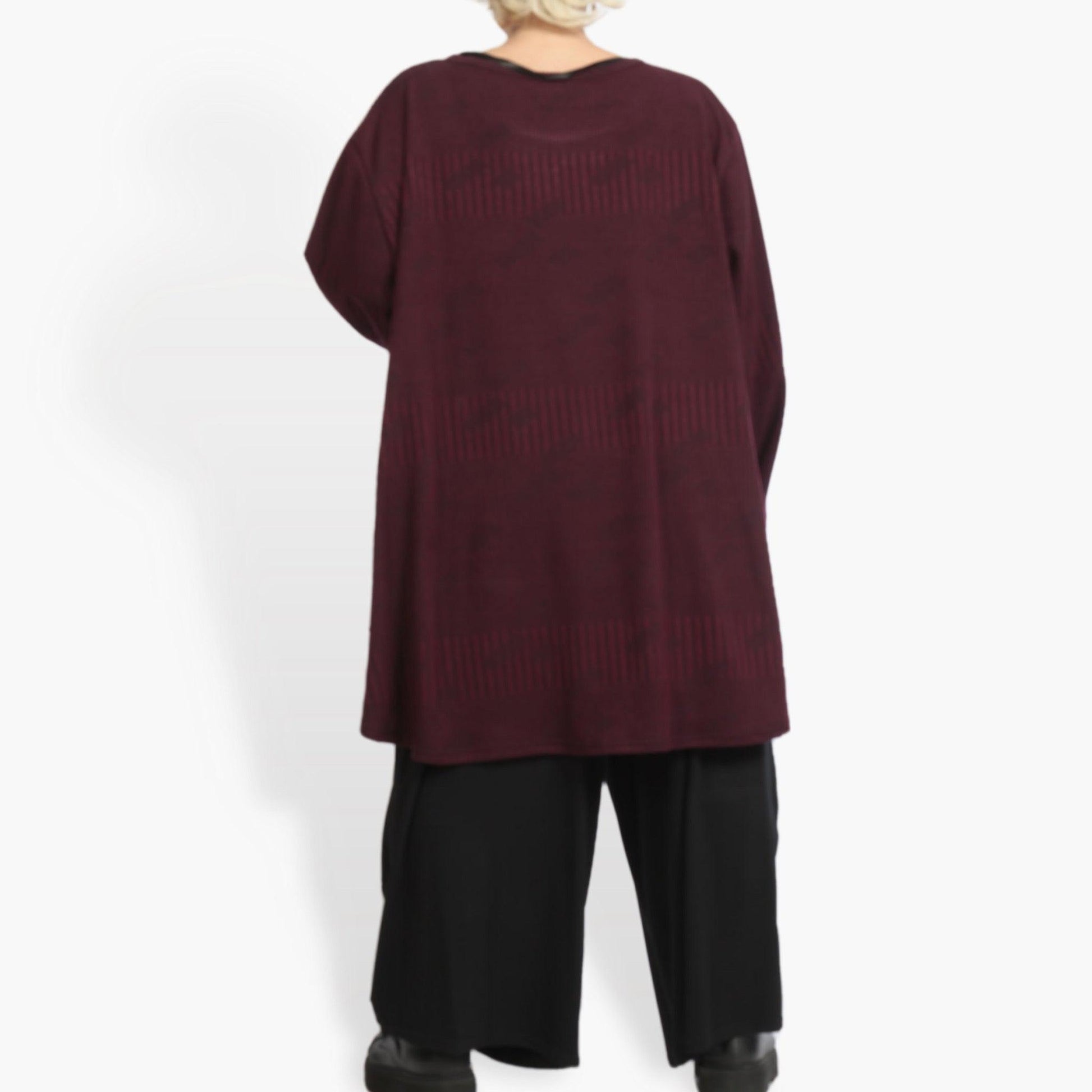  Oversize Damen Shirt in elegantem Weinrot mit lässigem Lagenlook für Plus Size Trendsetterinnen