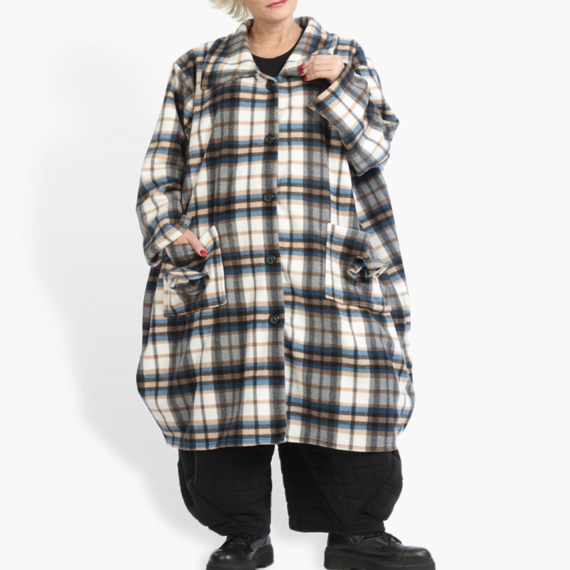  Stylischer Ballonmantel im modischen Tartan-Muster in vielseitigem Blau mit Oversize-Schnitt